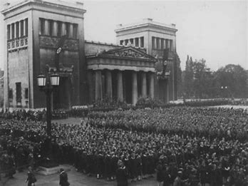 Königsplatz Königsplatz