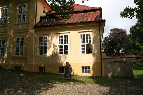 Gutshaus - Station 2 Gutshaus - Station 2