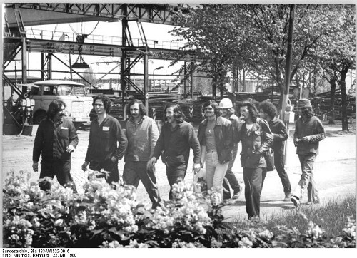 Spinne, Seide, Stahl – Arbeit und Kunst in Brandenburg. Spinne, Seide, Stahl – Arbeit und Kunst in Brandenburg.