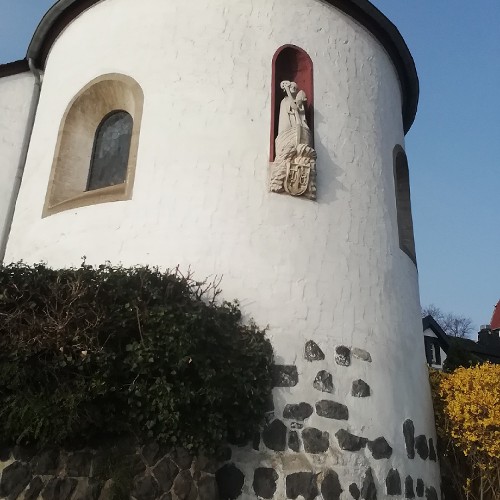 St. Maternus - Heiliger gegen den Strom St. Maternus - Heiliger gegen den Strom