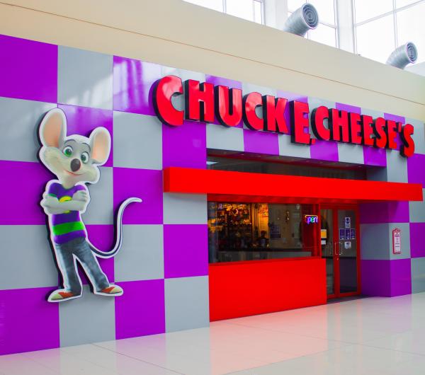 CHUCK E CHEESE