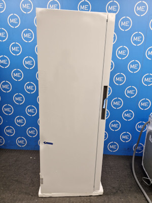 Miele KS4383DD ws Tall Larder Fridge, White, D Rated - Damaged Item Image