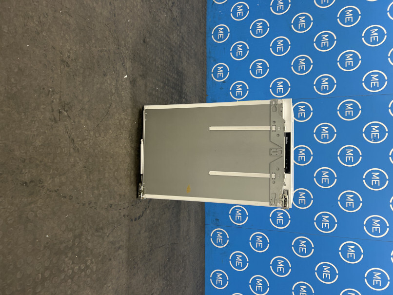 Miele FNS 7140 C No Frost Built-In Freezer, Fixed Hinge, C Rated - Damaged Item Image