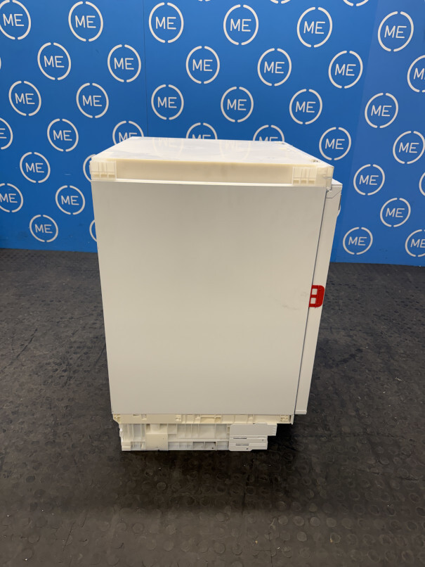 Miele KU 7015 D Built-Under Larder Fridge, Fixed Hinge, D Rated - Damaged Item Image