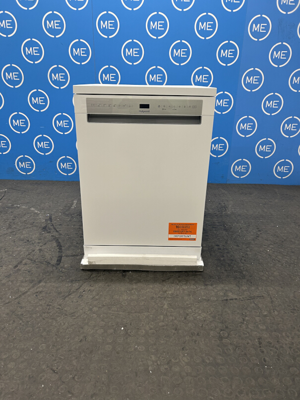 Hotpoint H7FHS41UK Dishwasher, 15 Place Settings, White, C Rated - Damaged Item Image