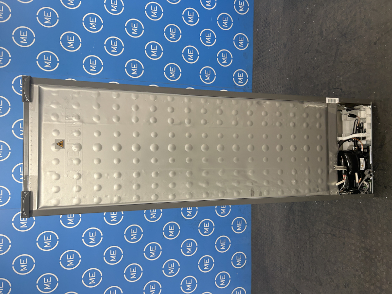 Hotpoint HPKF 6353 XP4UK Total No Frost Fridge Freezer, 50/50, Silver, E Rated - Damaged Item Image