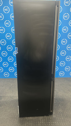 Liebherr CBNbda 572i No Frost Fridge Freezer, 70/30, Black, A Rated - Damaged Item Image