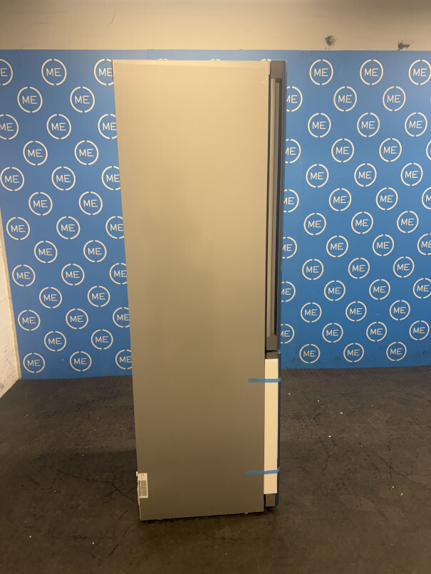 Liebherr CBNsda 572i No Frost Fridge Freezer, 70/30, Stainless Steel, A Rated - Damaged Item Image
