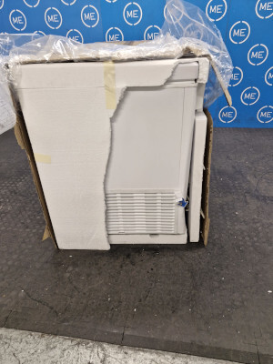 Liebherr CFe2500 Static 497l Chest Freezer, White, E Rated - Damaged Item Image