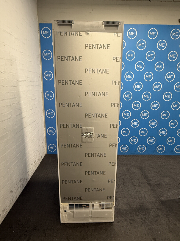 Liebherr CNc 5724 No Frost Fridge Freezer, 50/50, White, C Rated - Damaged Item Image