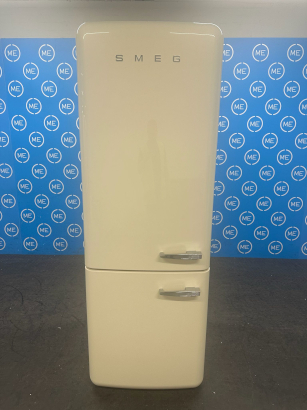 Smeg FAB38LCR6 Retro No Frost Fridge Freezer, 70/30, Cream, D Rated - Damaged Item Image