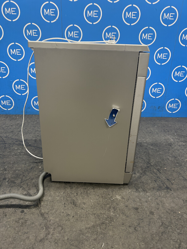 Hisense HS523E15XUK Slimline Dishwasher, 10 Place Settings, Stainless Steel, E Rated - Damaged Item Image