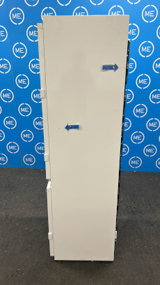 Liebherr ICe5103 Low Frost Integrated Fridge Freezer, Fixed Hinge, 70/30, E Rated - Damaged Item Image