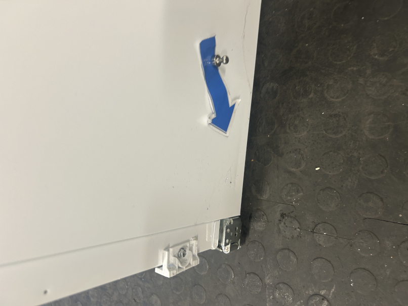 Liebherr IKGN51VE03 No Frost Integrated Fridge Freezer, Fixed Hinge, 70/30, White, E Rated - Damaged Item Image