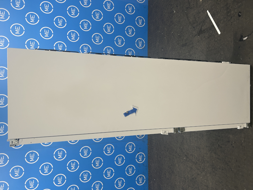 Liebherr IKGN51VE03 No Frost Integrated Fridge Freezer, Fixed Hinge, 70/30, White, E Rated - Damaged Item Image
