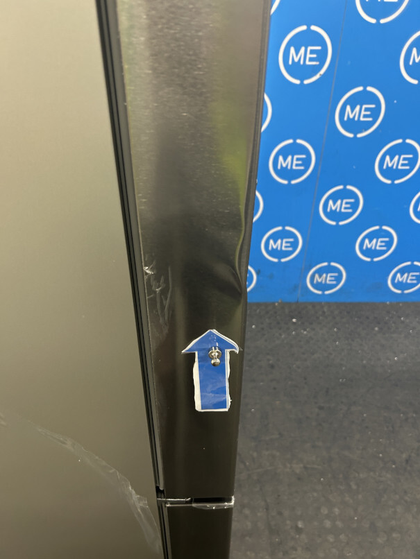 Bosch KFN96VPEAG Series 4 American Fridge Freezer, Stainless Steel, E Rated,  Non-Plumbed - Damaged Item Image