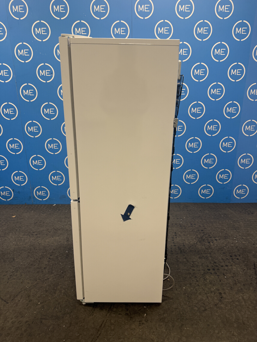 Blomberg KGM4524 Frost Free Fridge Freezer, 50/50, White, E Rated - Damaged Item Image