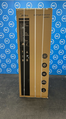 Midea MDRB600MIC46P No Frost Fridge Freezer, 70/30, Silver, C Rated - Damaged Item Image