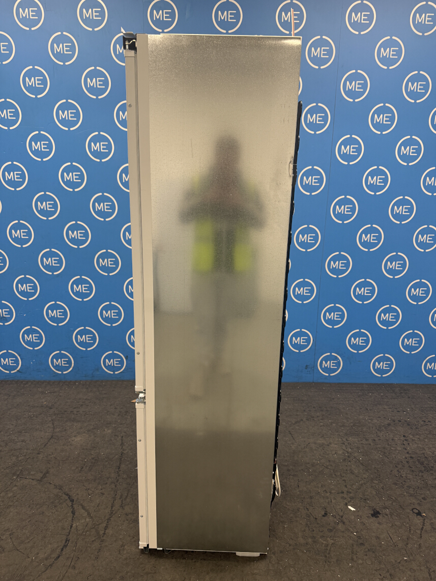 AEG NSC8M191DS Frost Free Integrated Fridge Freezer, Sliding Hinge, 70/30, D Rated - Damaged Item Image