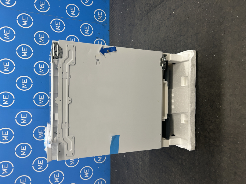 AEG NSF6I82EF 6000 Built-Under Fridge with Ice Box, Fixed Hinge, E Rated - Damaged Item Image