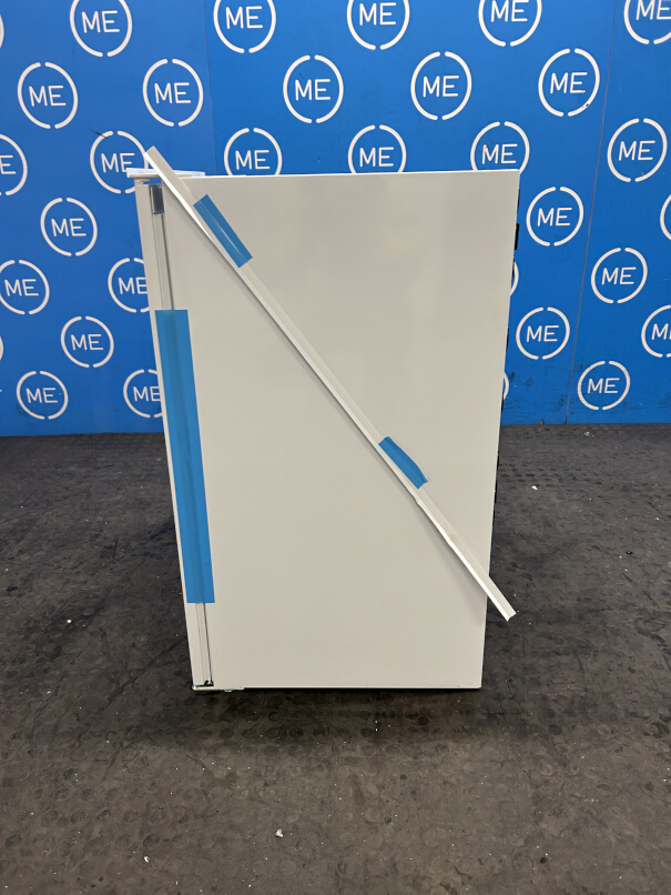 AEG OAB6L88ES Low Frost Built-In Freezer, Sliding Hinge, E Rated - Damaged Item Image