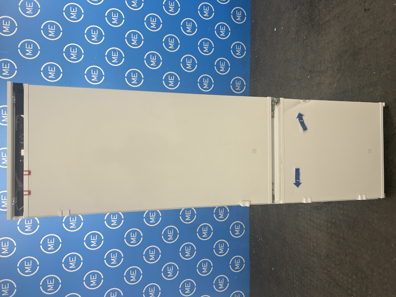 AEG OSC6M191ES No Frost Integrated Fridge Freezer, Sliding Hinge, 70/30, E Rated - Damaged Item Image