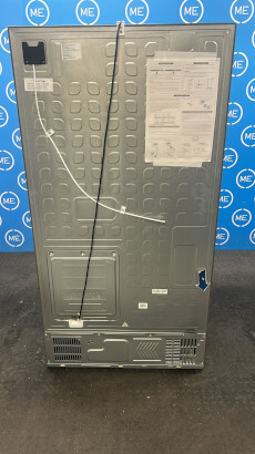 Hisense RF793N4SASE American Fridge Freezer, Stainless Steel, E Rated,  Plumbed - Damaged Item Image