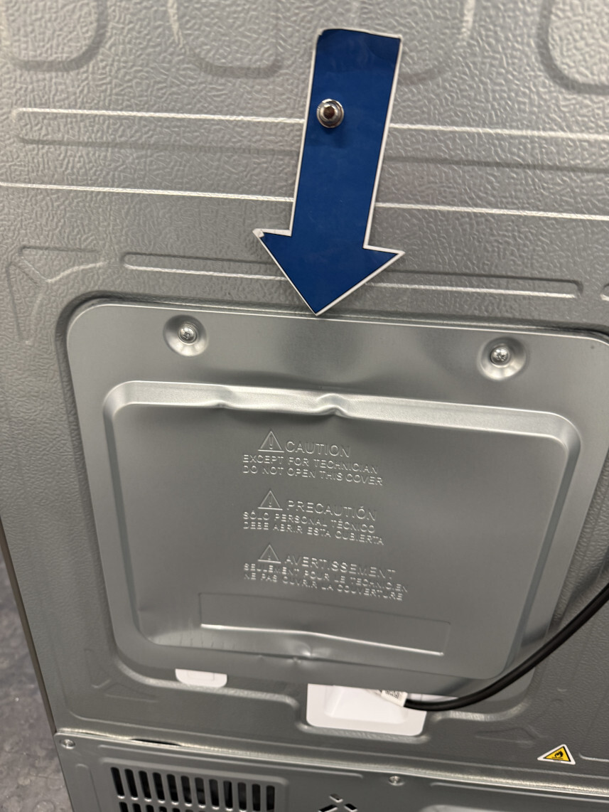 Hisense RF815N4SESE American Fridge Freezer, Stainless Steel, E Rated,  Plumbed - Damaged Item Image