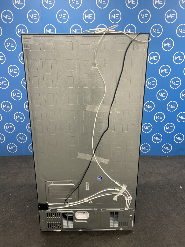 Hisense RS694N4IBE American Fridge Freezer,  Plumbed, Black, E Rated - Damaged Item Image