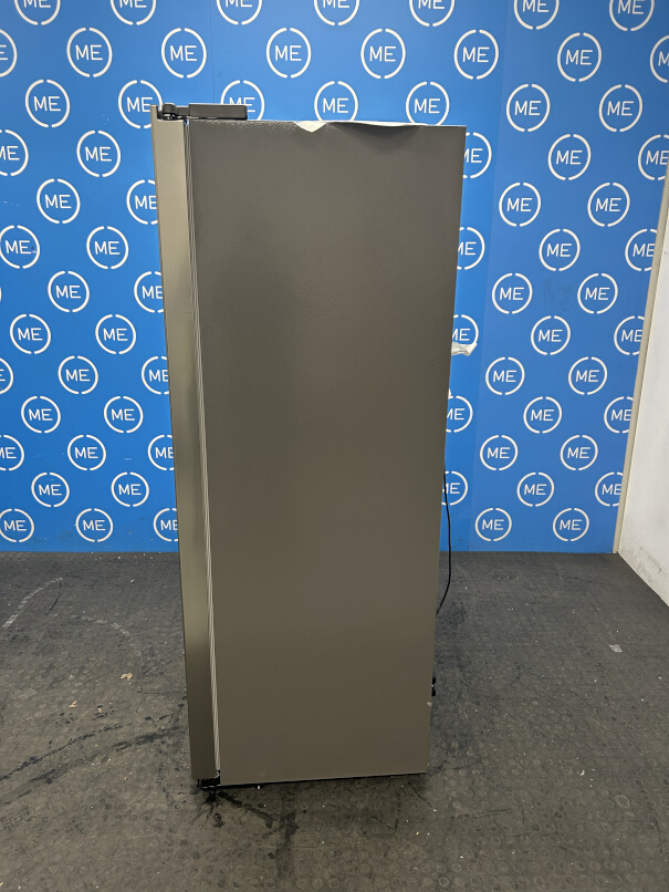 Hisense RS694N4ICE American Fridge Freezer, Stainless Steel, E Rated,  Plumbed - Damaged Item Image