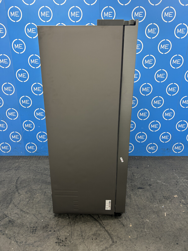 Samsung RS70F65QETEU Series 6 SpaceMax� Smart American Fridge Freezer, Matt Metal Silver, E Rated,  Non-Plumbed - Damaged Item Image
