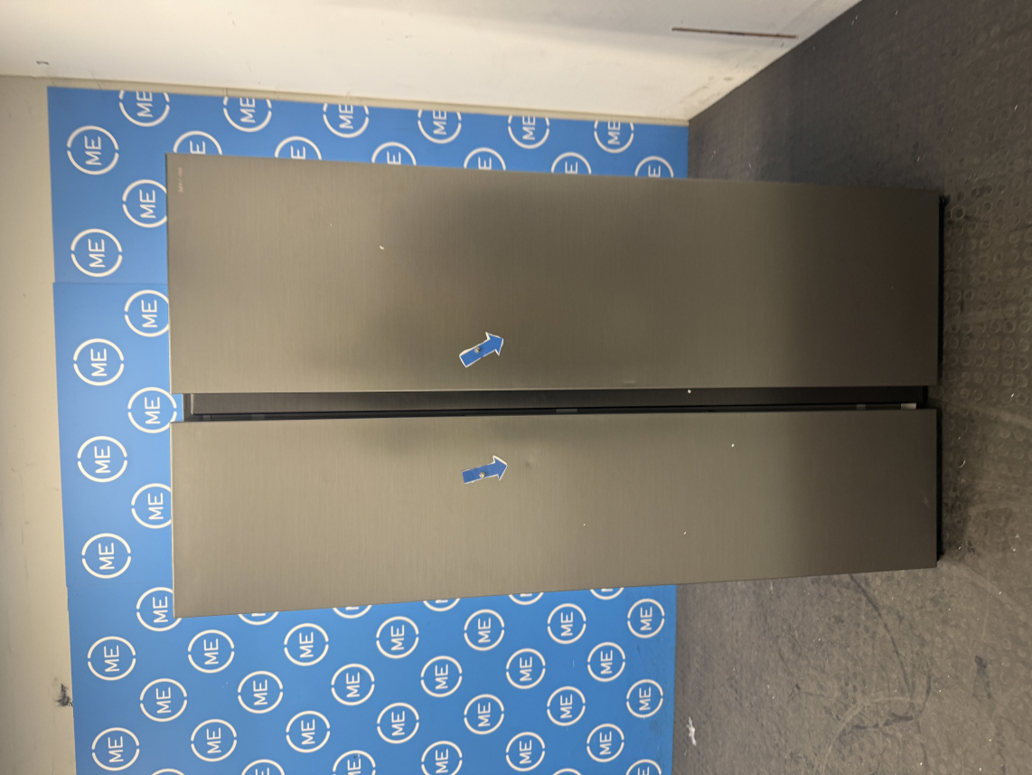 Samsung RS70F68QBTEU Series 7 SpaceMax� Smart American Fridge Freezer, Silver, B Rated,  Non-Plumbed - Damaged Item Image