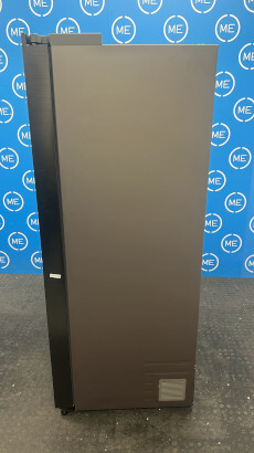 Samsung RS90F64EEFEU Series 9 Family Hub 9" SpaceMax&trade; American Fridge Freezer, Black Deep Ocean Inox Finish, E Rated,  Plumbed - Damaged Item Image