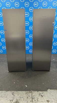 Liebherr XRFsf 5220 Plus American Fridge Freezer, Silver, D Rated,  Non-Plumbed - Damaged Item Image