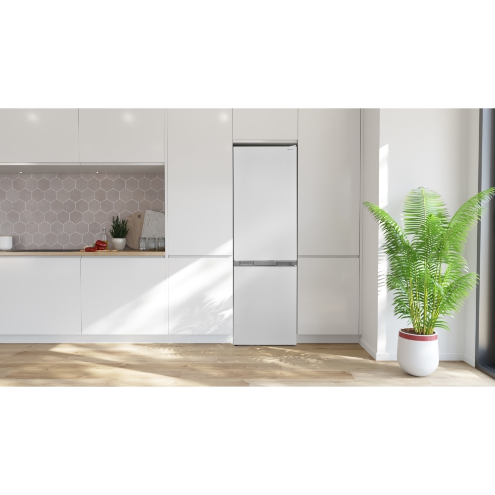 Sharp SJ-BB04DTXWE2-EN Low Frost Fridge Freezer, 60/40, White, E Rated