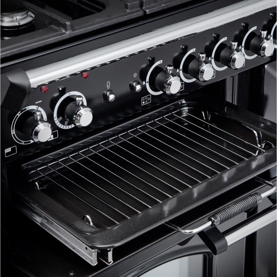 Rangemaster CLA110NGFBL/C 110cm Gas Range Cooker Classic Black / Chrome, A+ Rated