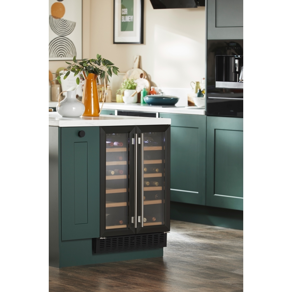 CDA CFWC624BL Wine Cooler, Black, G Rated