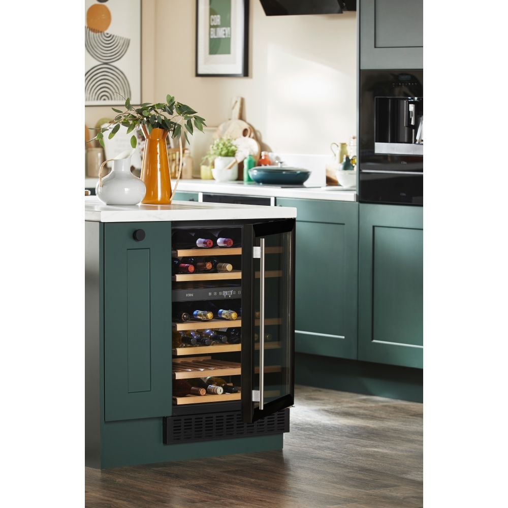CDA CFWC604BL Wine Cooler, Black, G Rated
