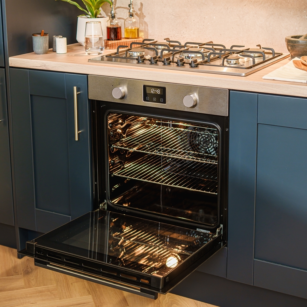 CDA SC200SS Built-In Electric Single Oven