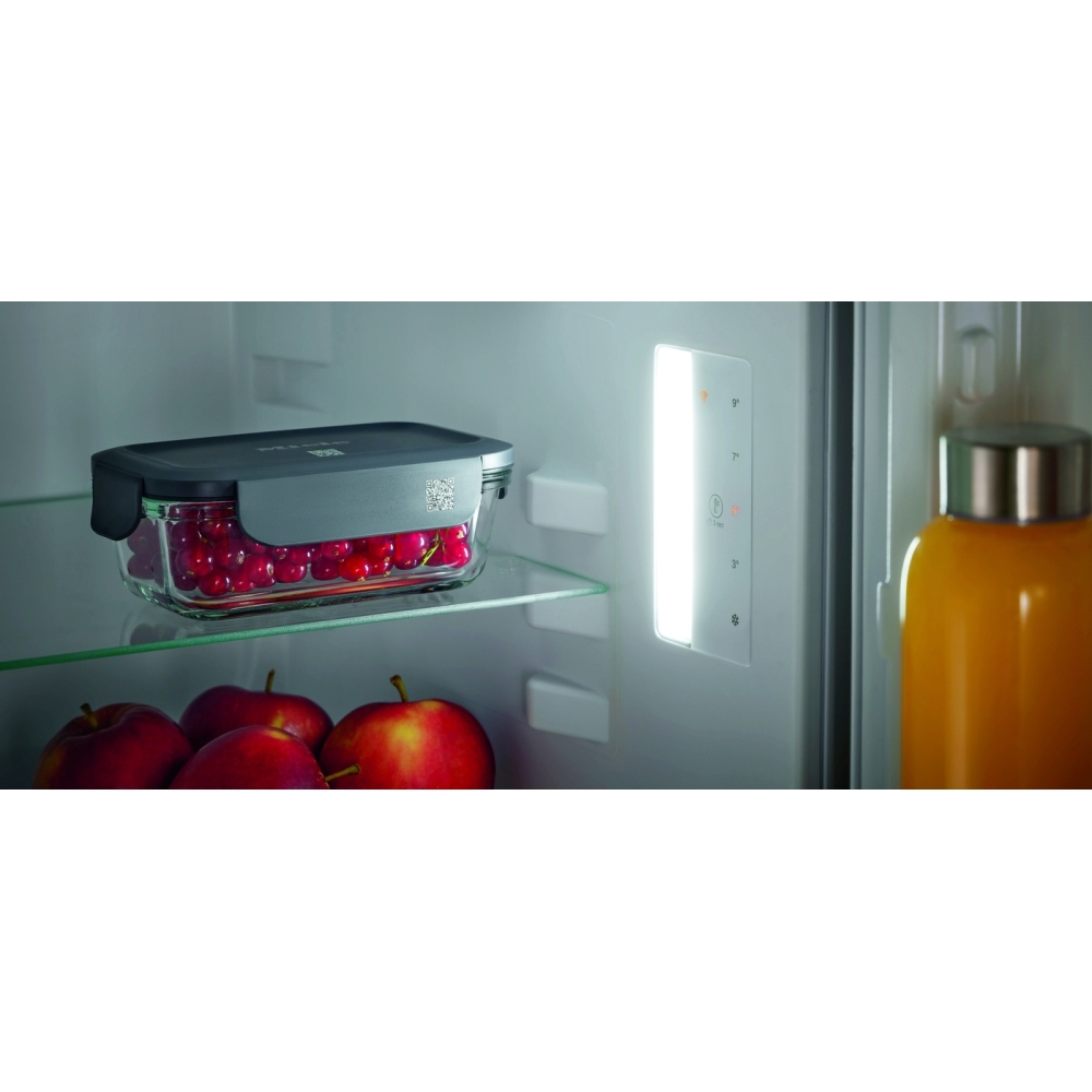 Miele KU 7015 D Built-Under Larder Fridge, Fixed Hinge, D Rated