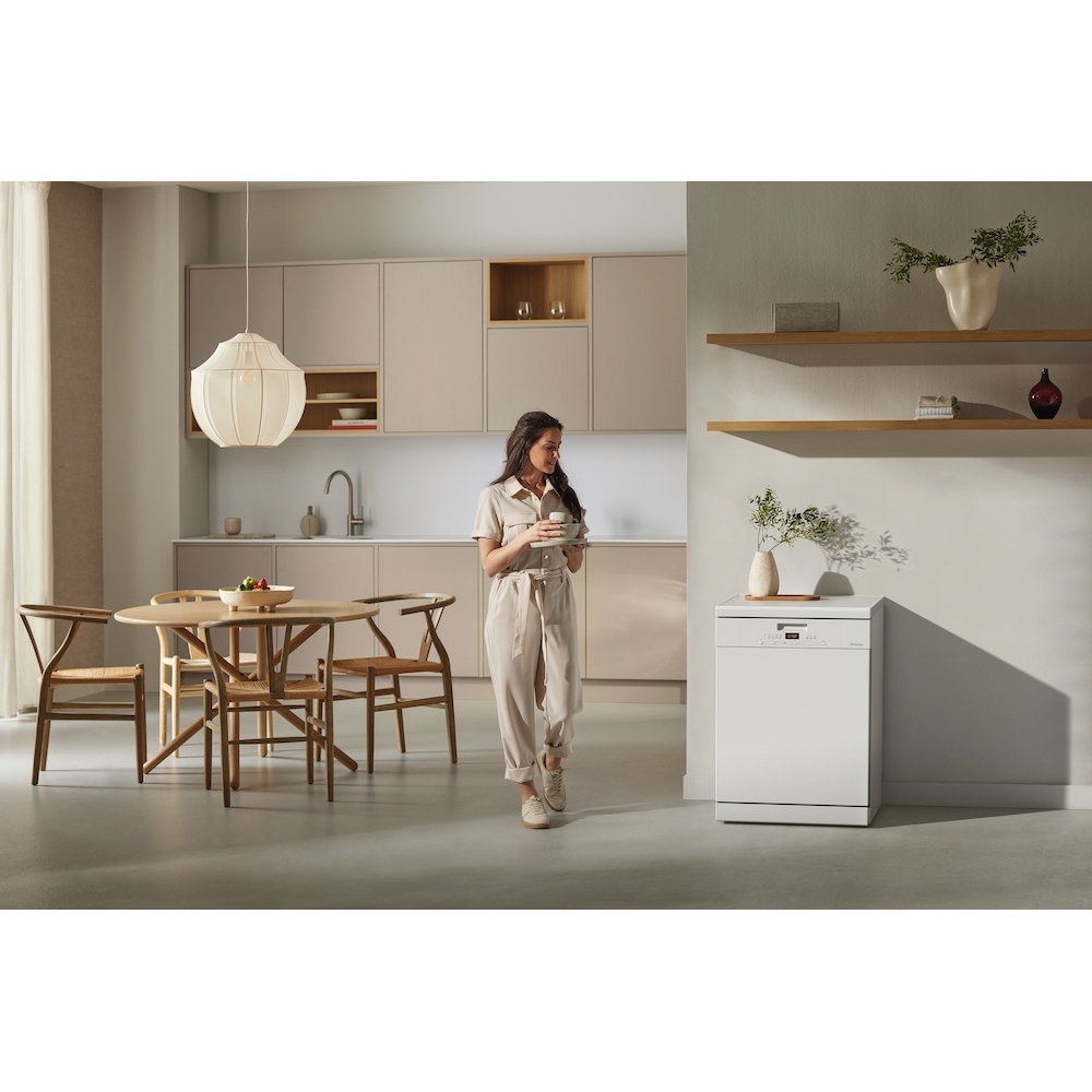 Miele G 5611 SC Dishwasher, 14 Place Settings, White, A Rated