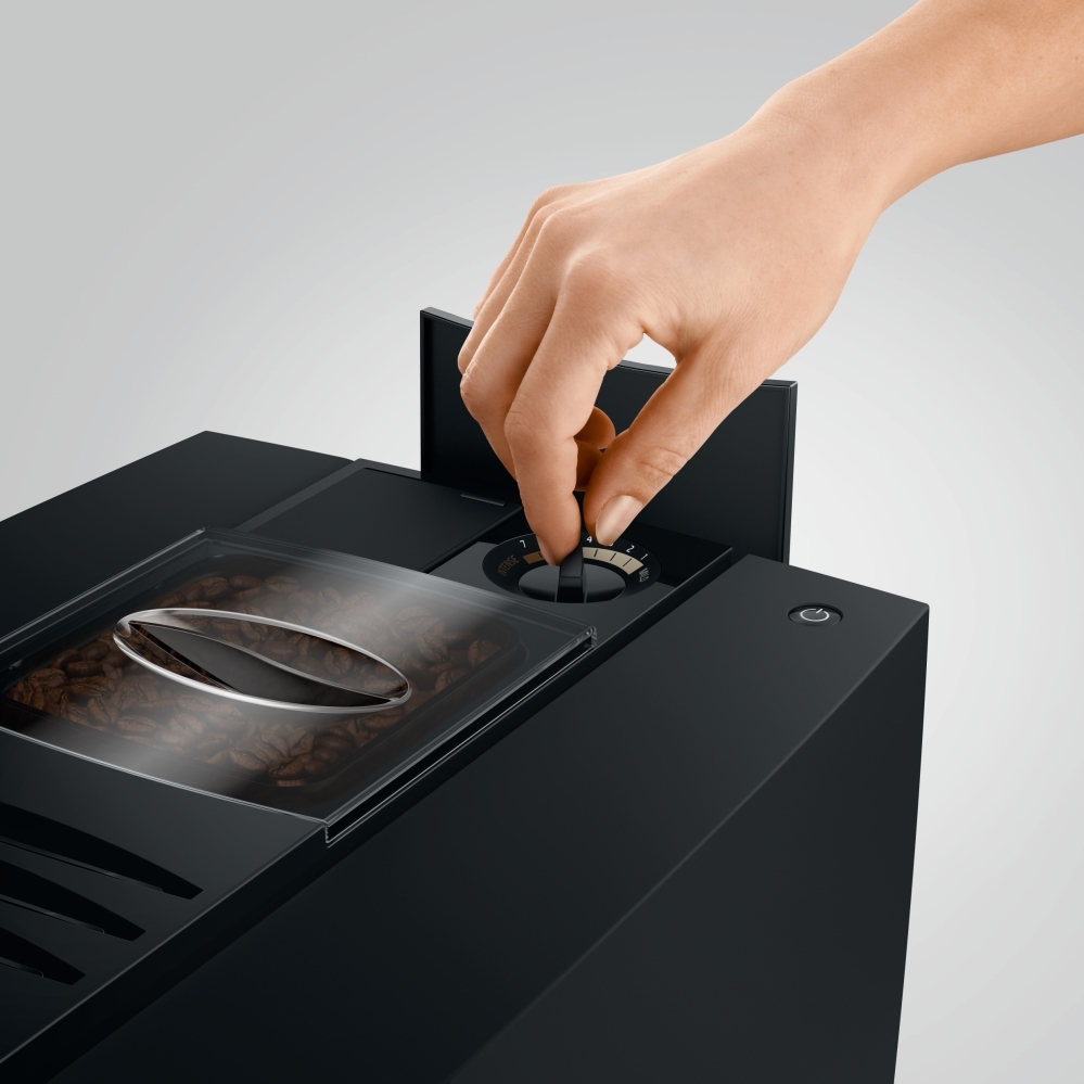 Jura E6 Piano Black Coffee Machine