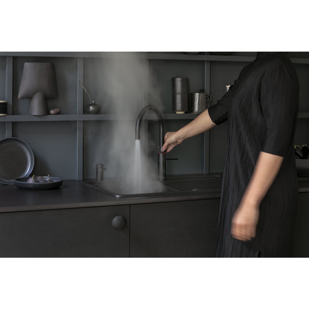 Quooker 2.2FRBLK 3 in 1 Fusion Round Tap with COMBI Tank, Black