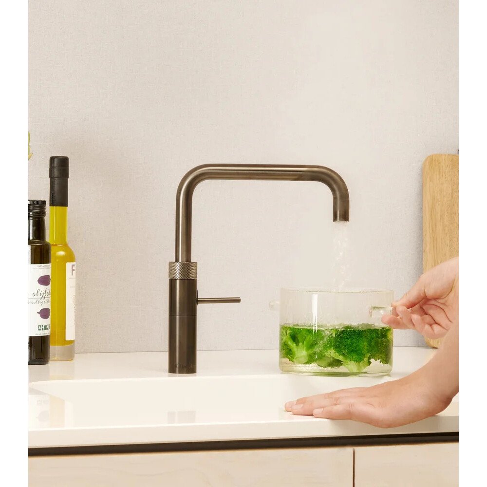 Quooker 2.2FSGME 3 in 1 Fusion Square Tap with COMBI Tank, Gunmetal