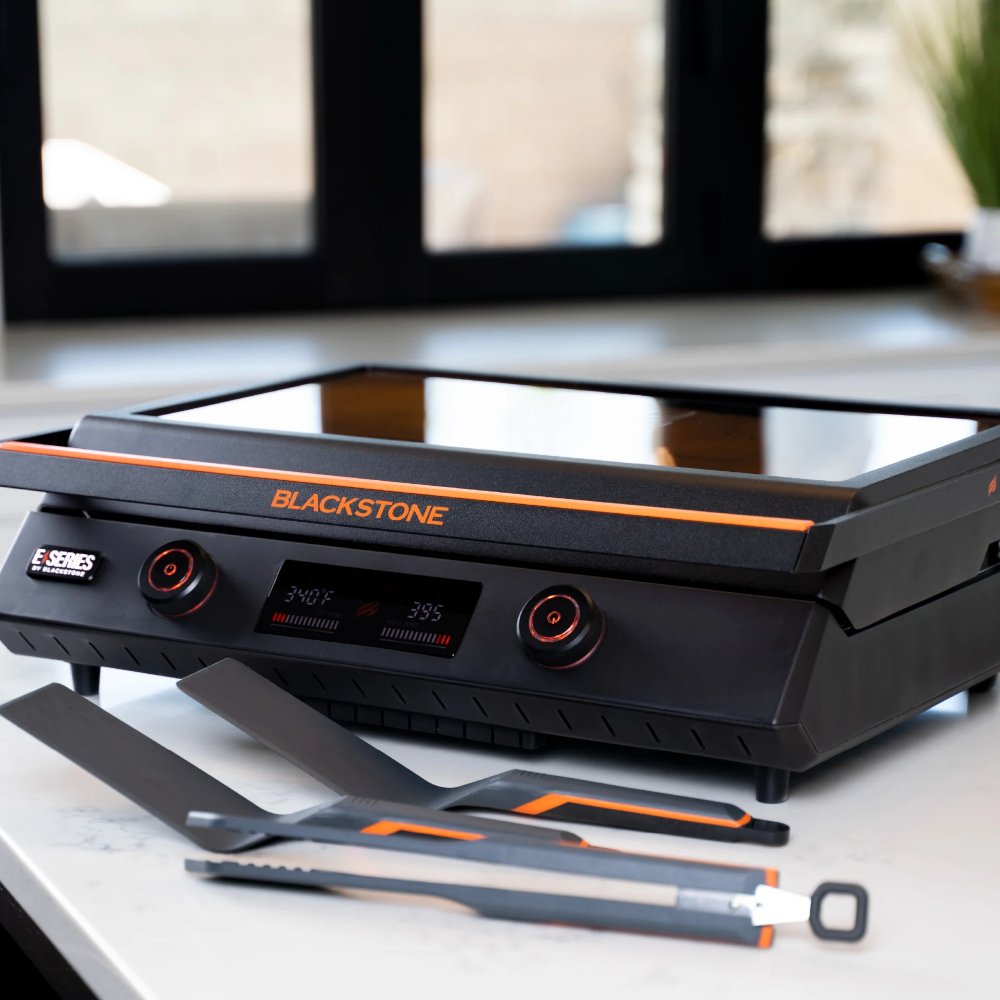 Blackstone 8001EU E-Series 22" Tabletop Electric Griddle