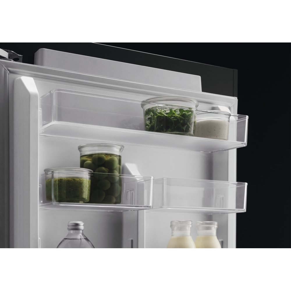 Fisher & Paykel RB6018BRV Frost Free Integrated Fridge Freezer, 60/40, B Rated