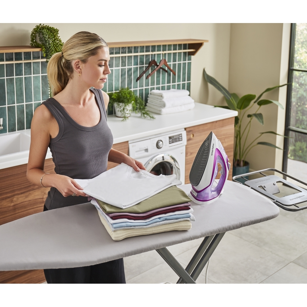 Morphy Richards 302000 Turbo Glide 2800W Steam Iron, Purple