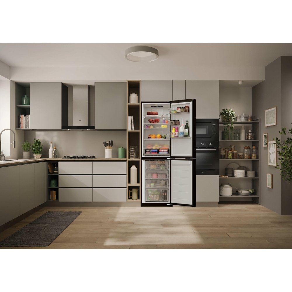 Hoover HONCQ3T518ENTK Total No Frost Fridge Freezer, 50/50, Black, E Rated