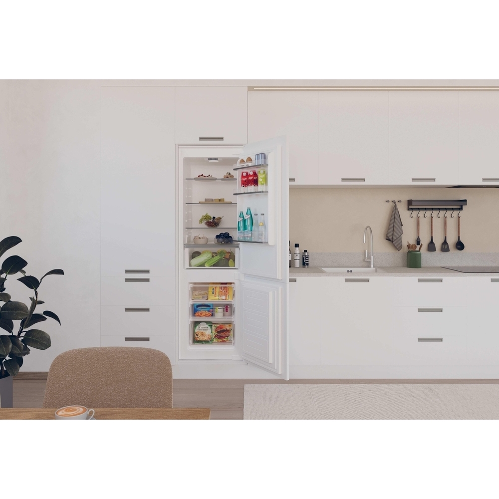 Hoover HOBBML18EK Static Integrated Fridge Freezer, Sliding Hinge, 70/30, E Rated