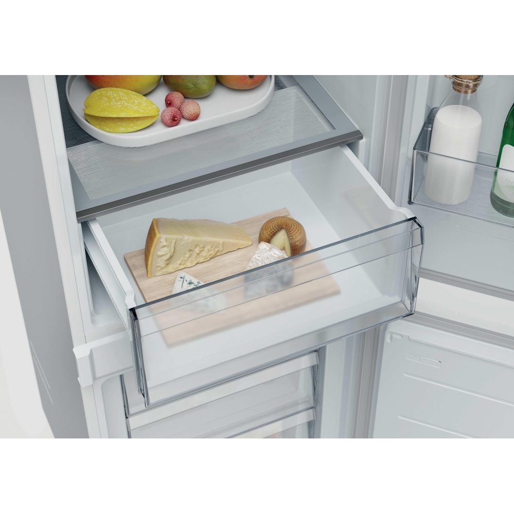 Hoover WCKBQL3518EVK Low Frost Integrated Fridge Freezer, 70/30, E Rated
